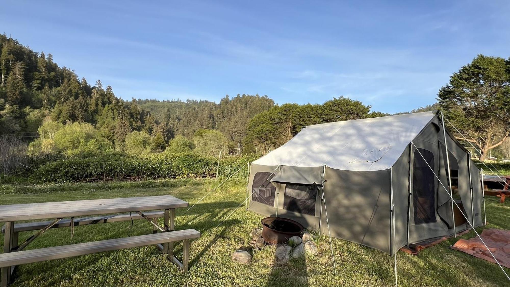 Glamping Tent On The River Клемет Екстер'єр фото