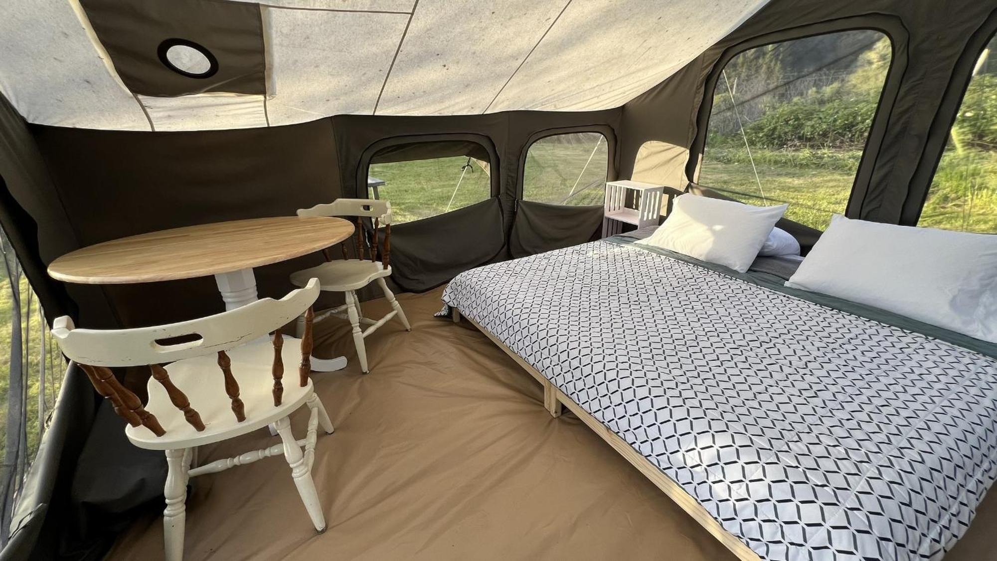 Glamping Tent On The River Клемет Екстер'єр фото